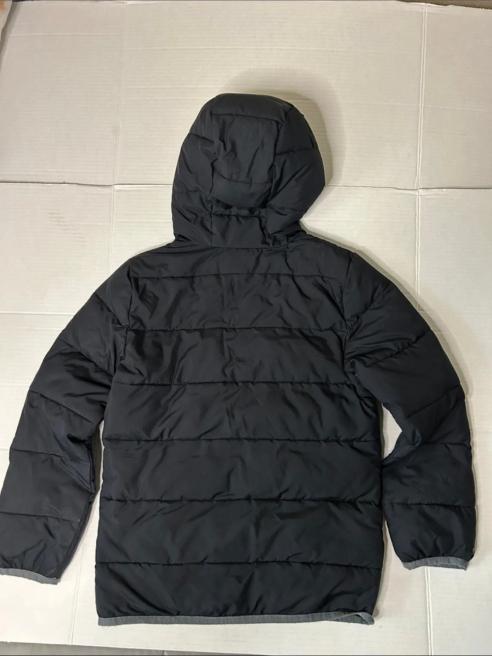 Under Armour YSM Small Boys Black Hooded Puffer Jacket with Gray Trim